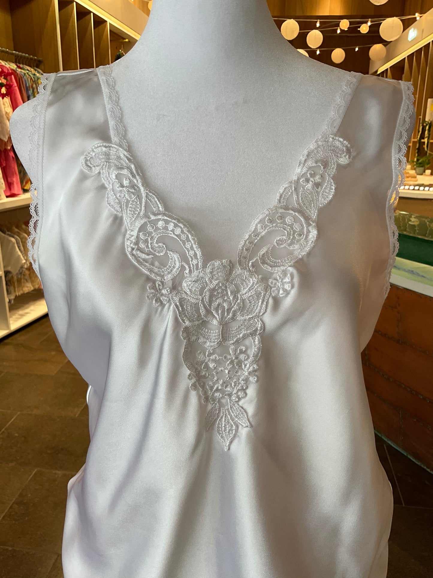 Vintage Top ~ White Silk Lace