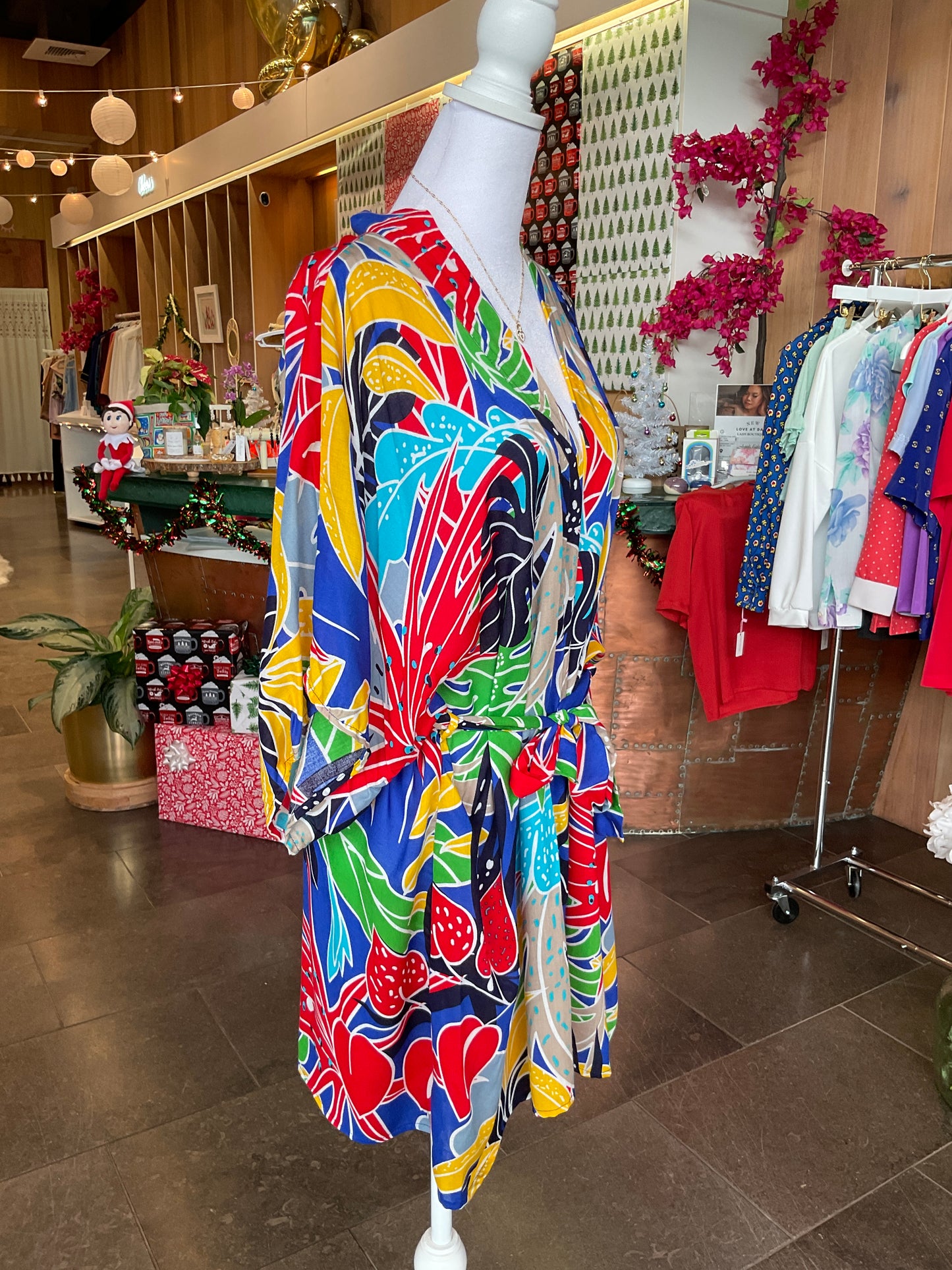Short Kimono ~ Rich in colors