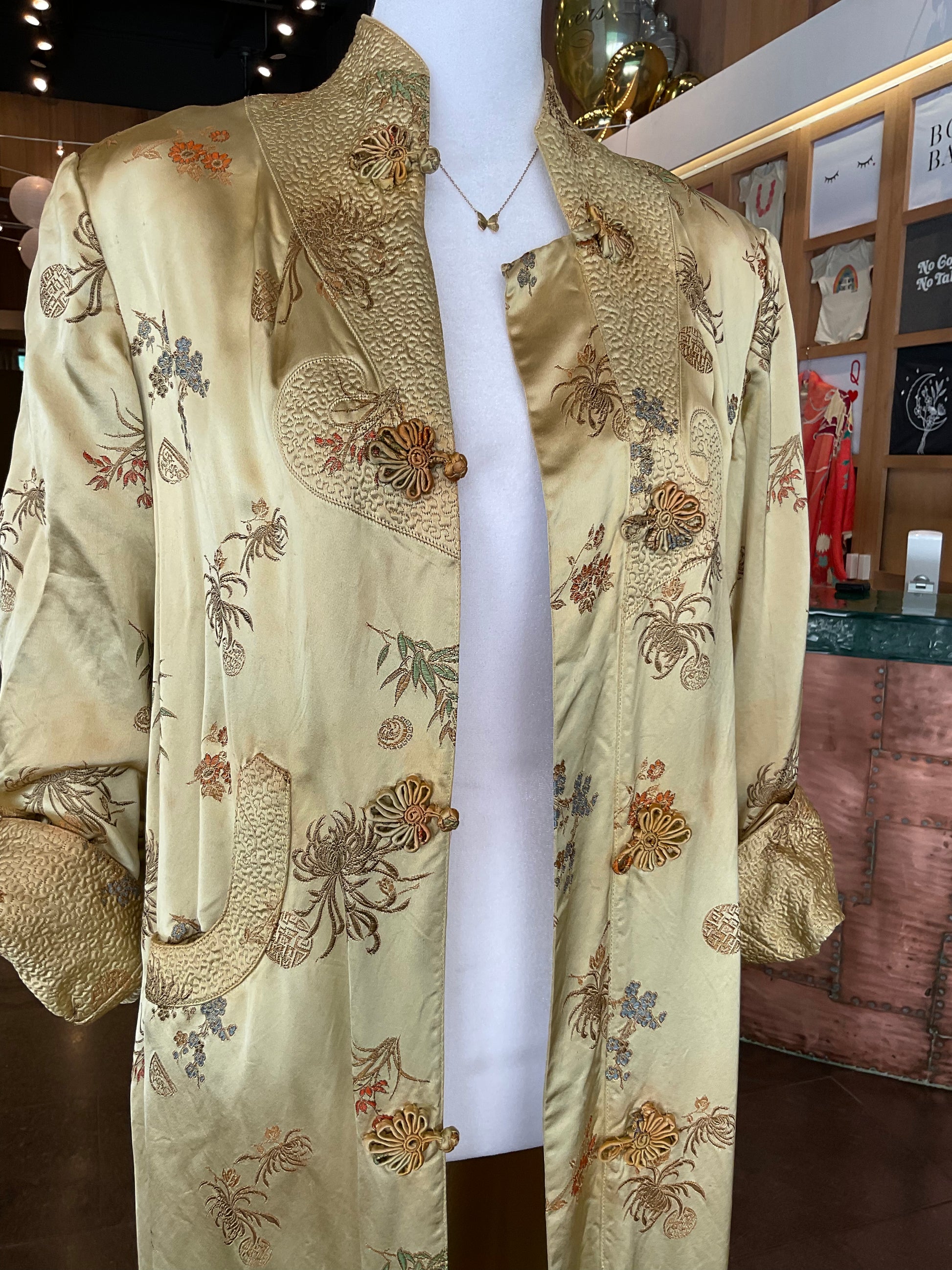 Vintage Kimono ~ Gold Chinese - loveatdawn
