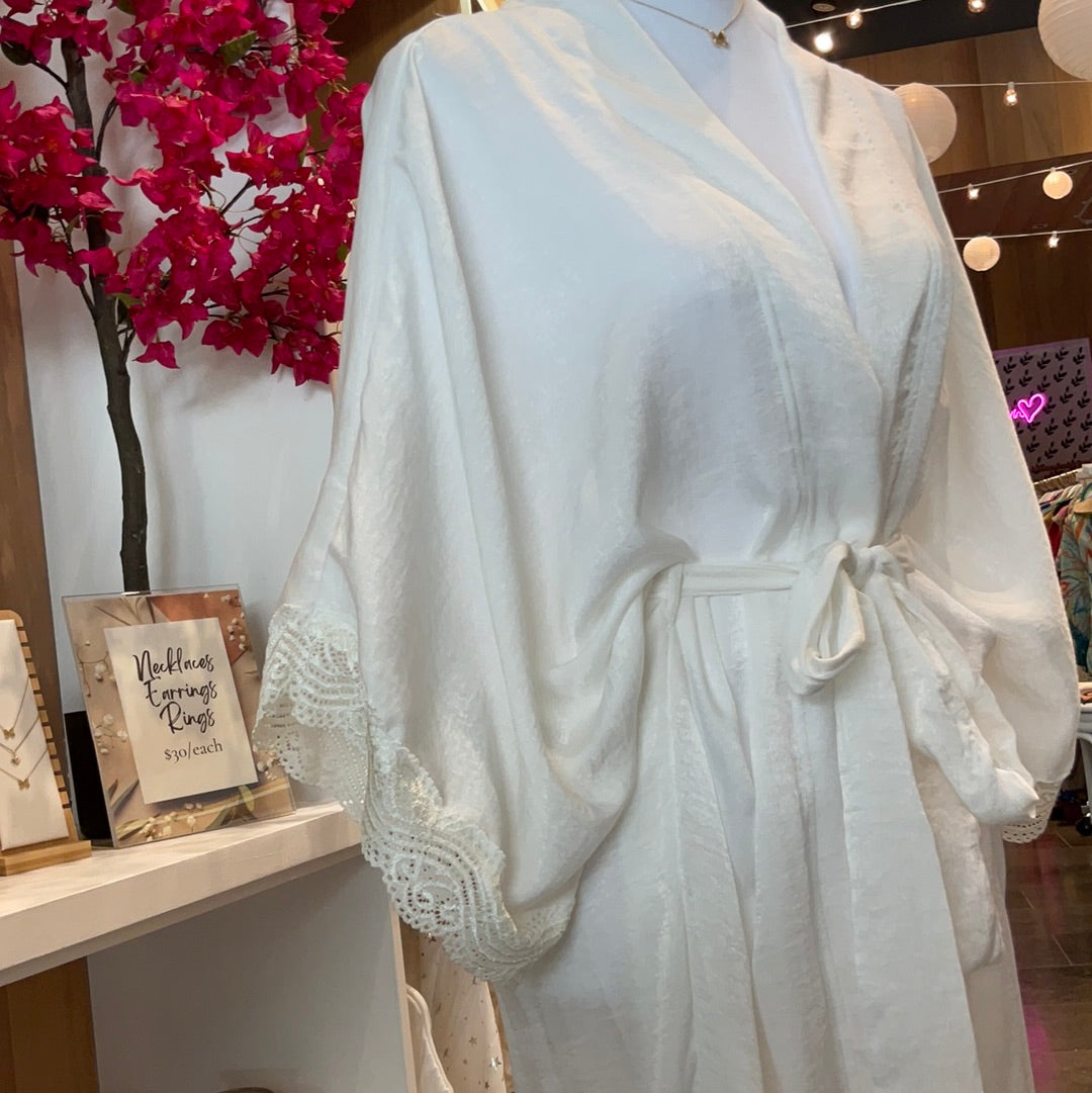 Long Kimono ~ White Bridal w/Lace - loveatdawn