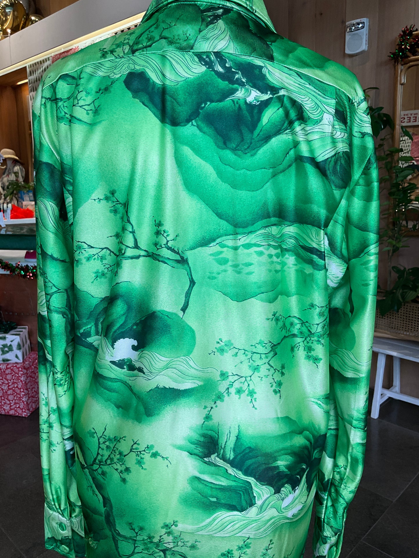 Vintage Aloha Shirt ~ Green Surf